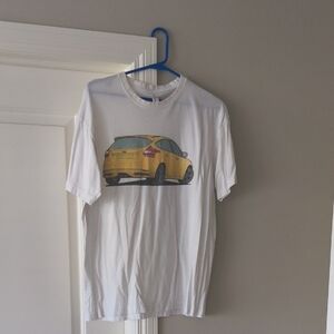 White T-Shirt with Yellow Focus ST Graphic